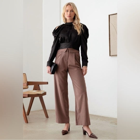 DO+BE Satin Drape Sleeve Crop Cold Shoulder Top - Picture 1 of 5